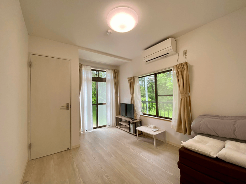 写真：伊豆大島の素泊まり釣り宿「Guesthouse TETSU（ゲストハウステツ）」のスタンダードルーム