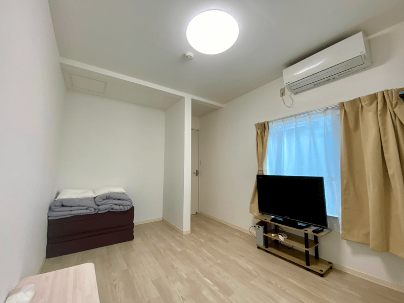 写真：伊豆大島の素泊まり釣り宿「Guesthouse TETSU（ゲストハウステツ）」のスタンダードルーム